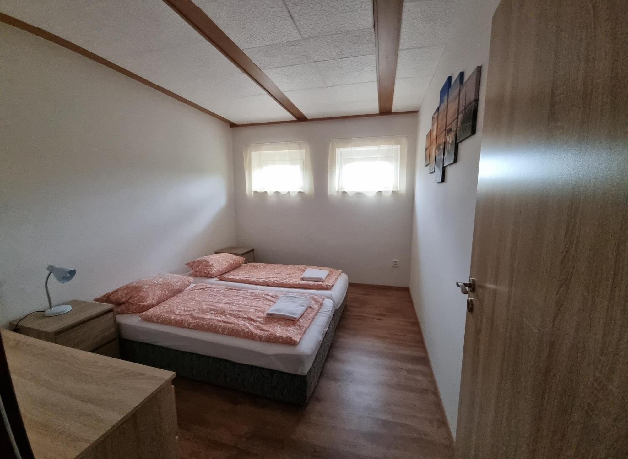 Apartmany Vinarstvi Klucov Lstibor Zewnętrze zdjęcie
