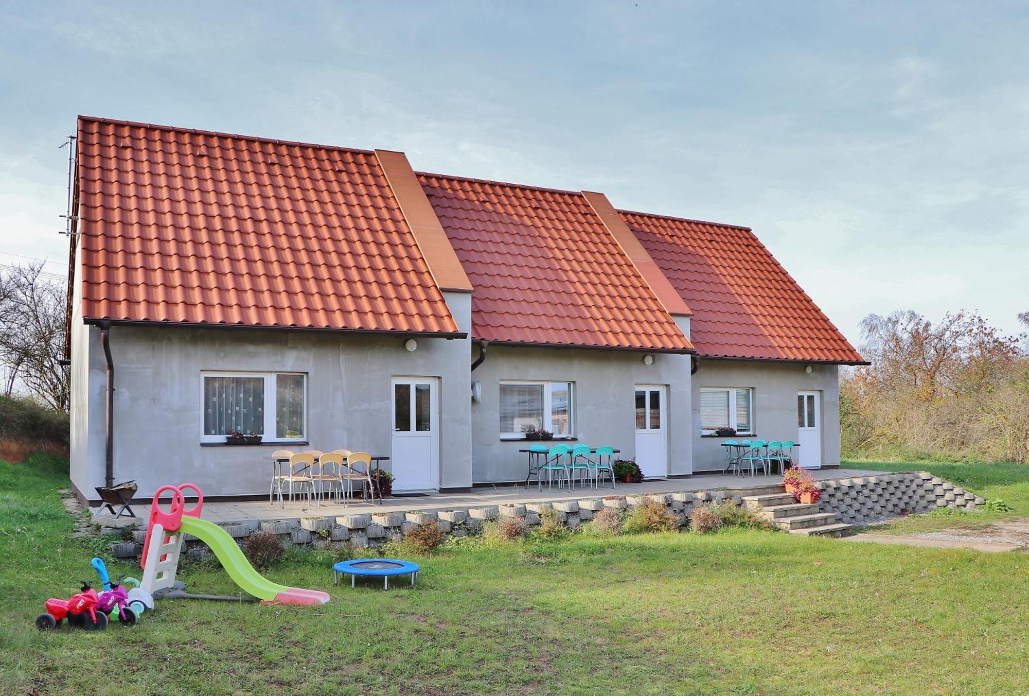 Apartmany Vinarstvi Klucov Lstibor Zewnętrze zdjęcie